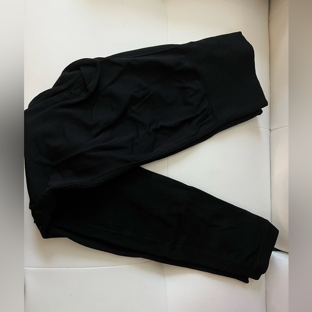 Full Length Black High Waisted Leggings